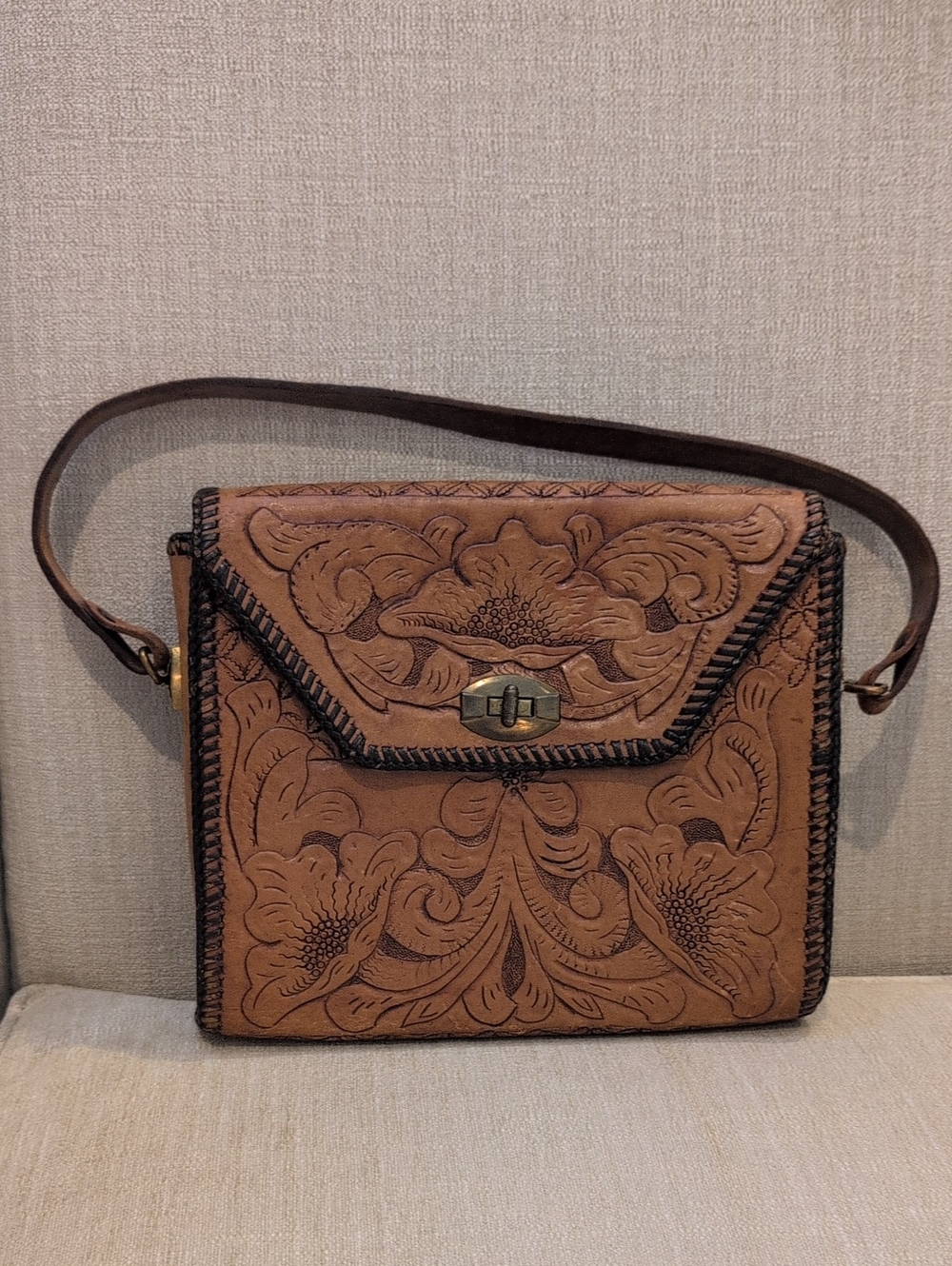 Hand‑Tooled Brown Floral Leather Shoulder Bag Boho Western Cowgirl